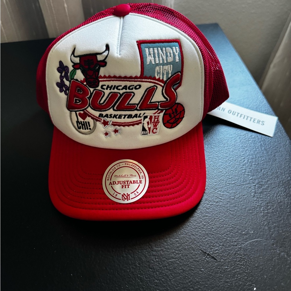 Chicago Bulls Red and White Cap